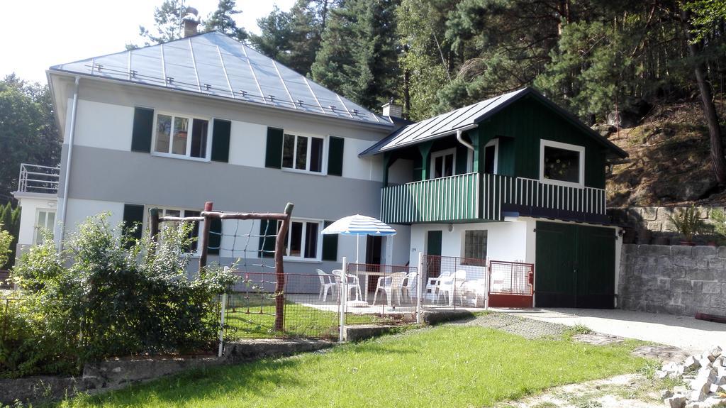 Apartments Michovka Koberovy Eksteriør bilde